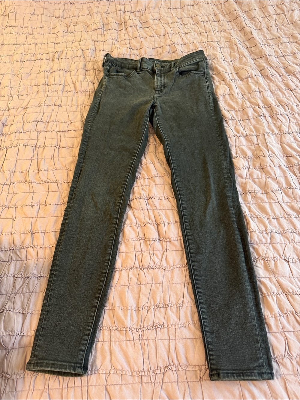 American Eagle Outfitters Olive Green Skinny Jeans